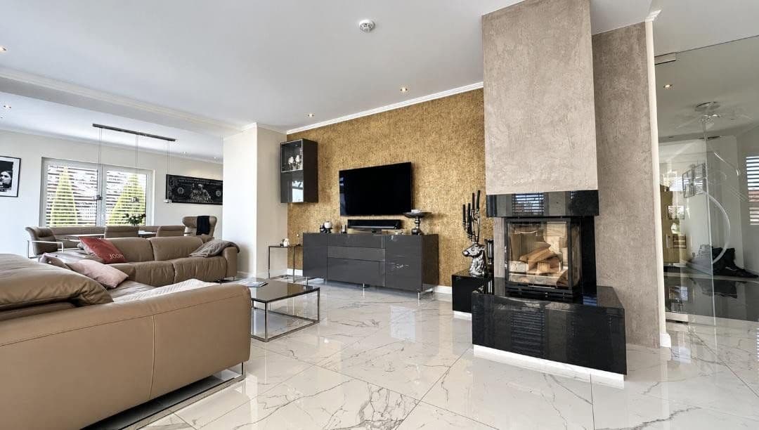 Predaj domu 250 m², pozemok 1.340 m², Oschersleben, Sasko-Anhaltsko Predaj domu 250 m², pozemok 1.340 m², Oschersleben, Sasko-Anhaltsko