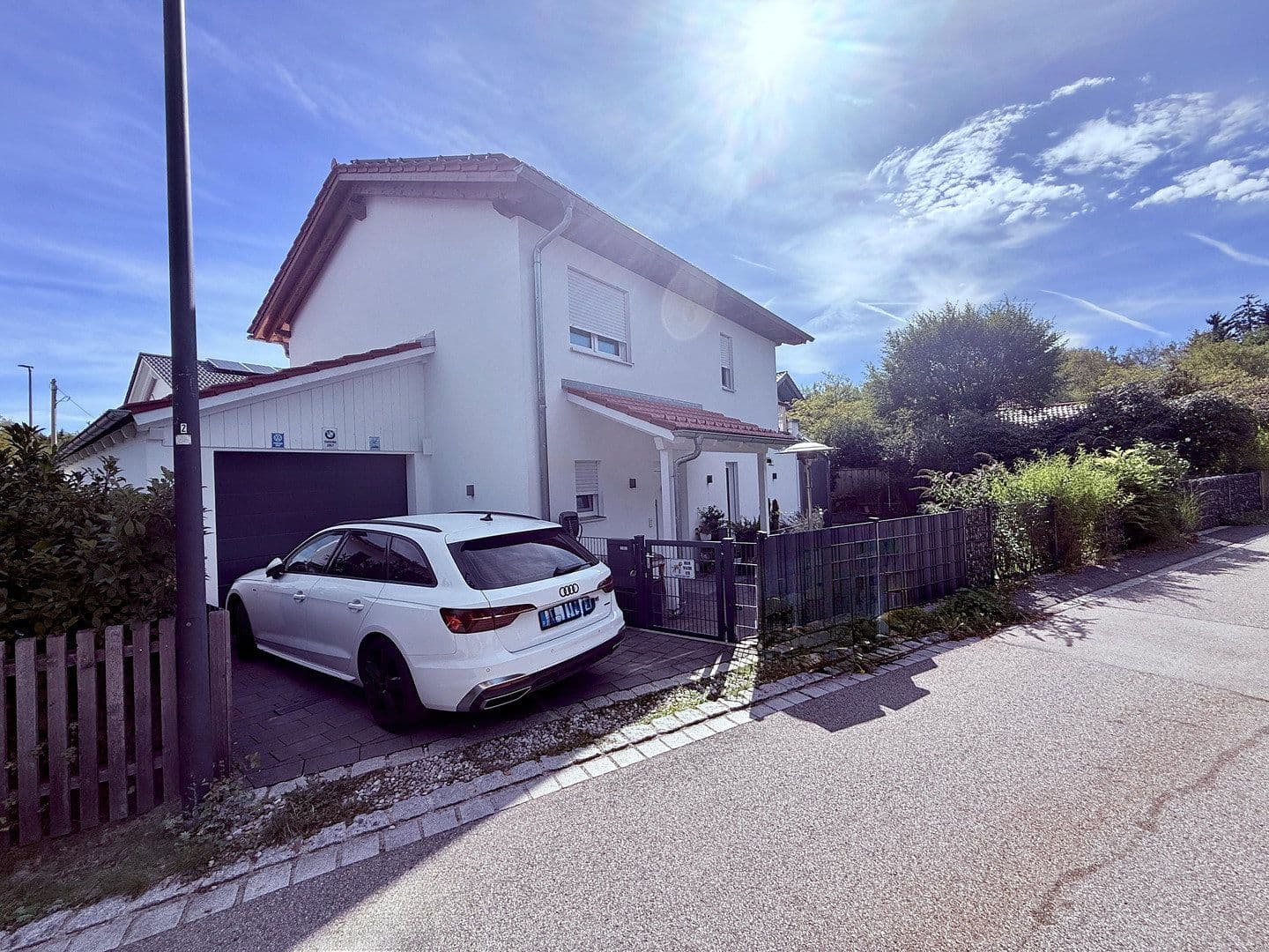 Predaj domu 195 m², pozemok 316 m², Brunnthal, Bavorsko Predaj domu 195 m², pozemok 316 m², Brunnthal, Bavorsko