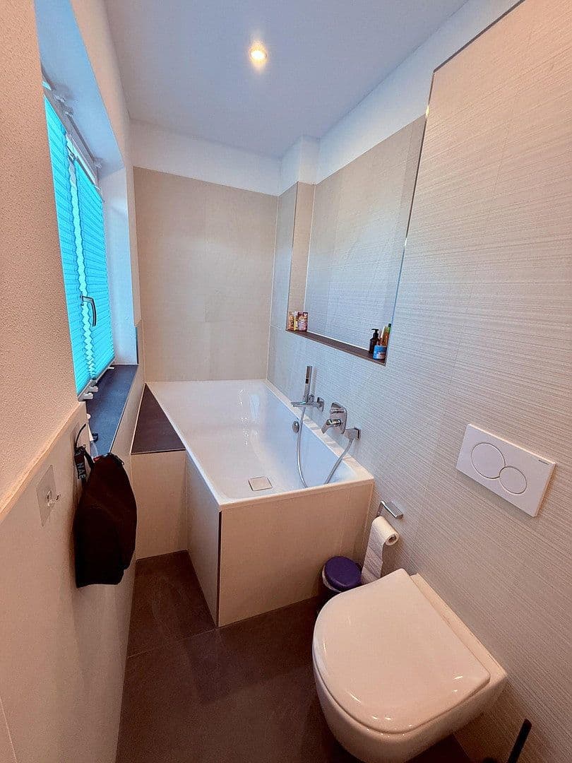 Predaj domu 195 m², pozemok 316 m², Brunnthal, Bavorsko Predaj domu 195 m², pozemok 316 m², Brunnthal, Bavorsko