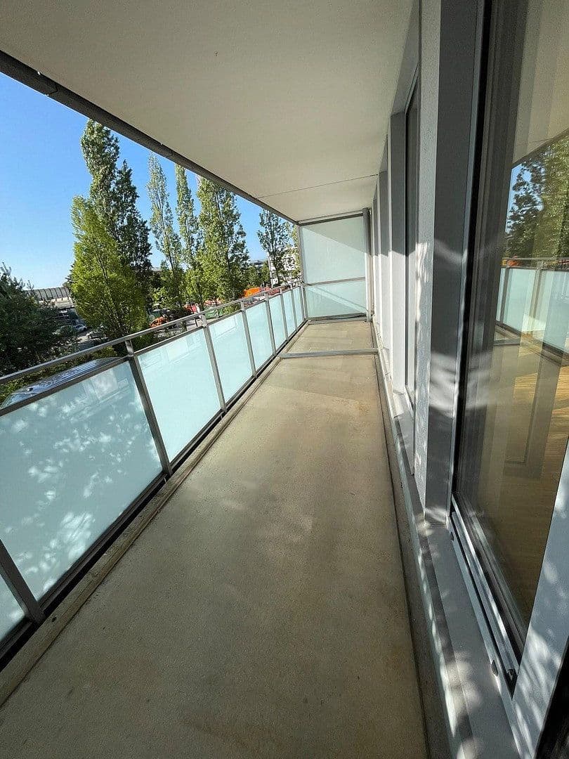 Prenájom bytu 2-izbový 57 m², München, Bavorsko Prenájom bytu 2-izbový 57 m², München, Bavorsko