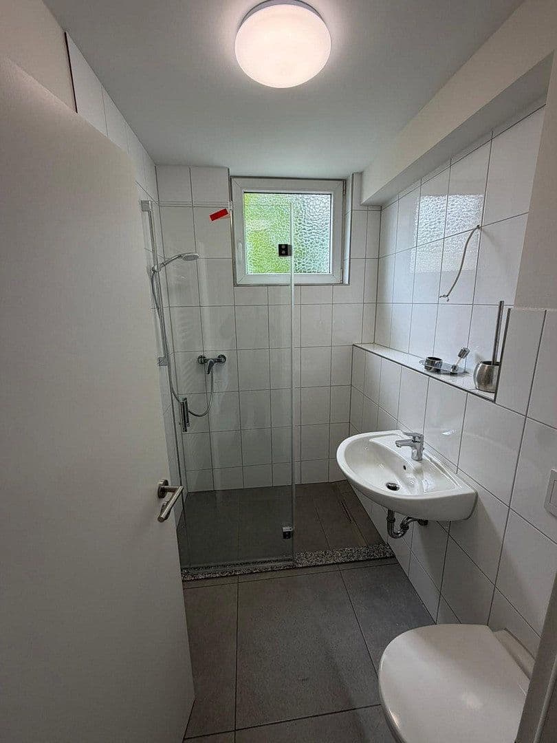 Prenájom bytu 3-izbový 75 m², Pforzheim, Bádensko-Wurttembersko Prenájom bytu 3-izbový 75 m², Pforzheim, Bádensko-Wurttembersko