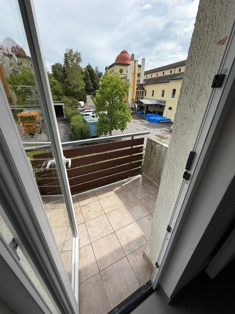 Prenájom bytu 3-izbový 75 m², Pforzheim, Bádensko-Wurttembersko Prenájom bytu 3-izbový 75 m², Pforzheim, Bádensko-Wurttembersko