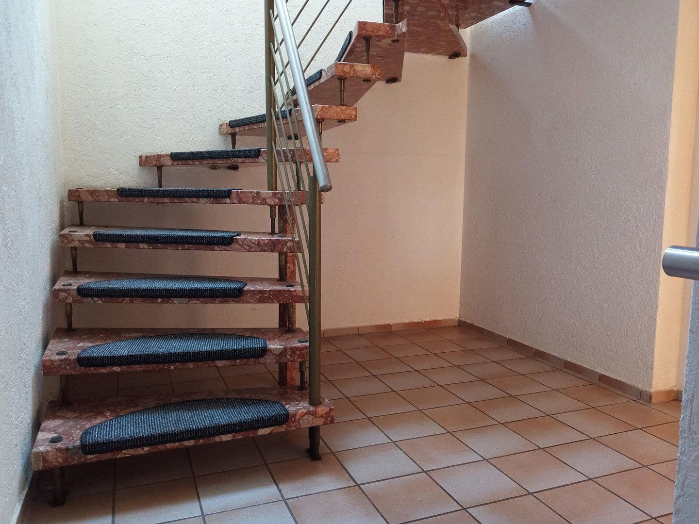 Predaj domu 365 m², pozemok 2.505 m², Schwerin, Meklenbursko-Predpomoransko Predaj domu 365 m², pozemok 2.505 m², Schwerin, Meklenbursko-Predpomoransko