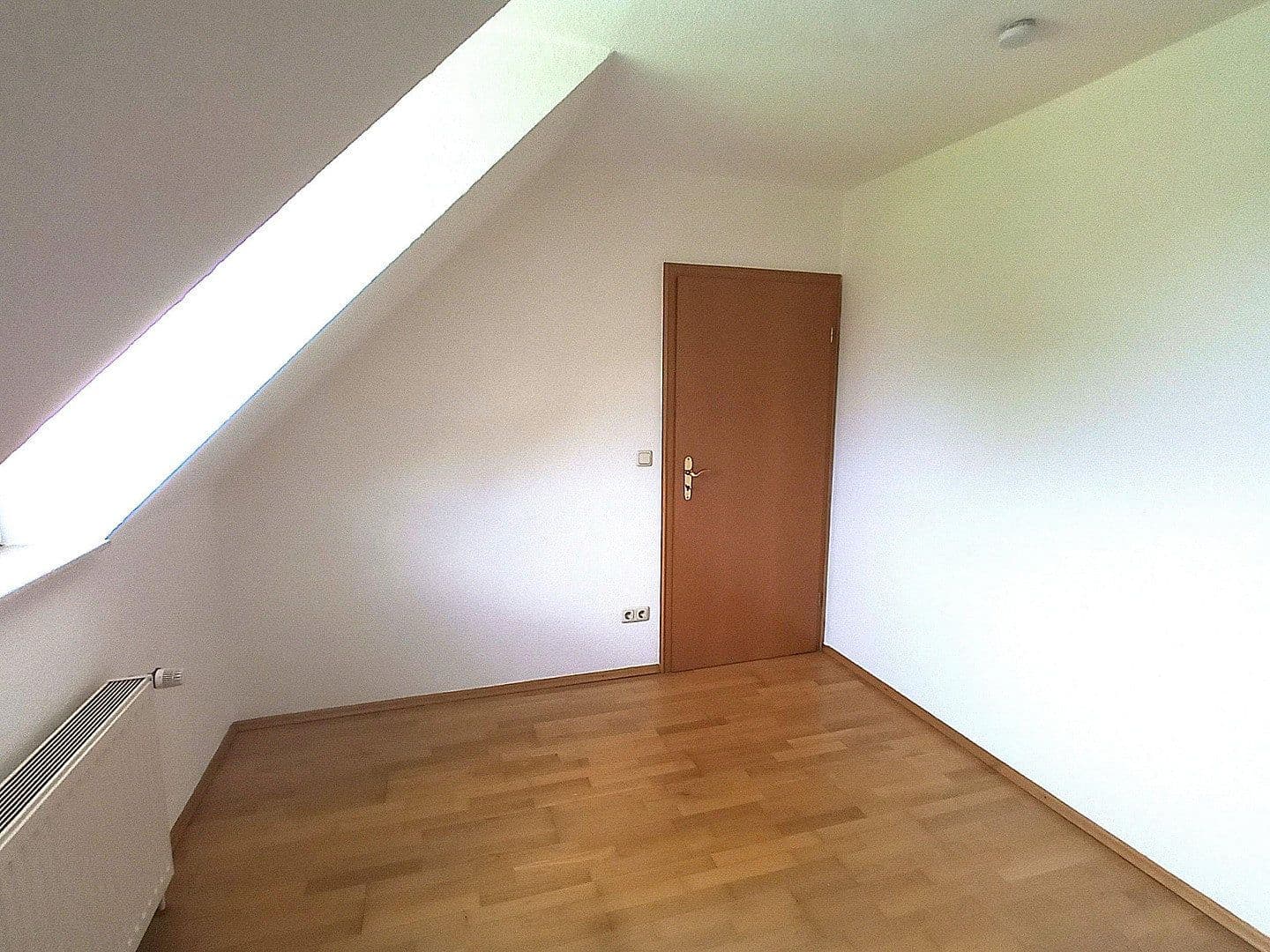 Predaj domu 365 m², pozemok 2.505 m², Schwerin, Meklenbursko-Predpomoransko Predaj domu 365 m², pozemok 2.505 m², Schwerin, Meklenbursko-Predpomoransko