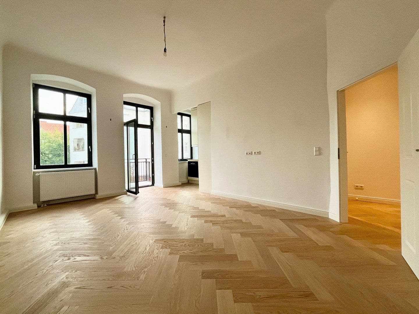 Prenájom bytu 3-izbový 58 m², Schöneberger Straße 9, Berlin, Berlín Prenájom bytu 3-izbový 58 m², Schöneberger Straße 9, Berlin, Berlín