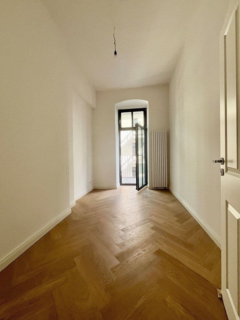 Prenájom bytu 3-izbový 58 m², Schöneberger Straße 9, Berlin, Berlín Prenájom bytu 3-izbový 58 m², Schöneberger Straße 9, Berlin, Berlín