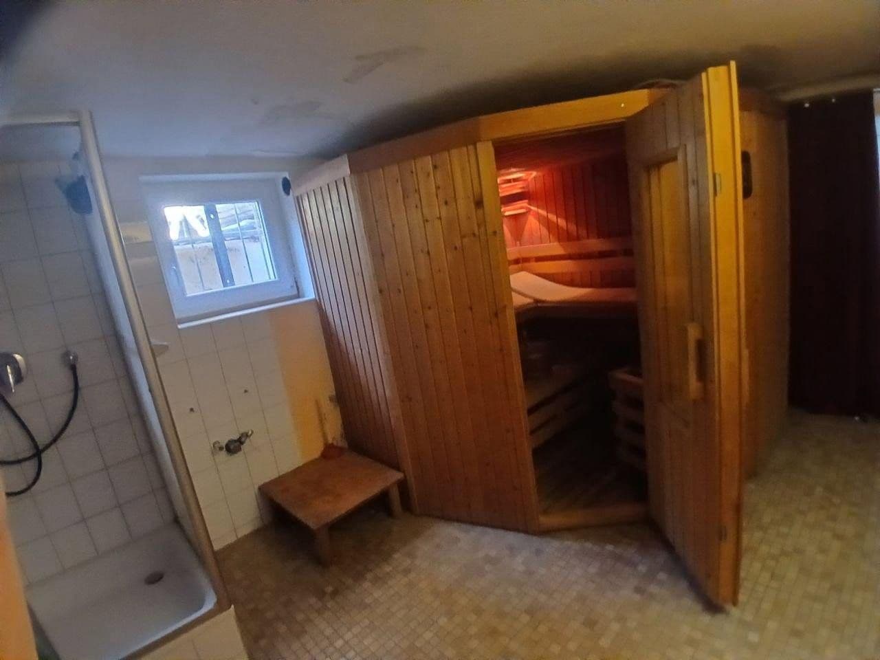 Predaj domu 277 m², pozemok 613 m², Niedernhausen, Hesensko Predaj domu 277 m², pozemok 613 m², Niedernhausen, Hesensko