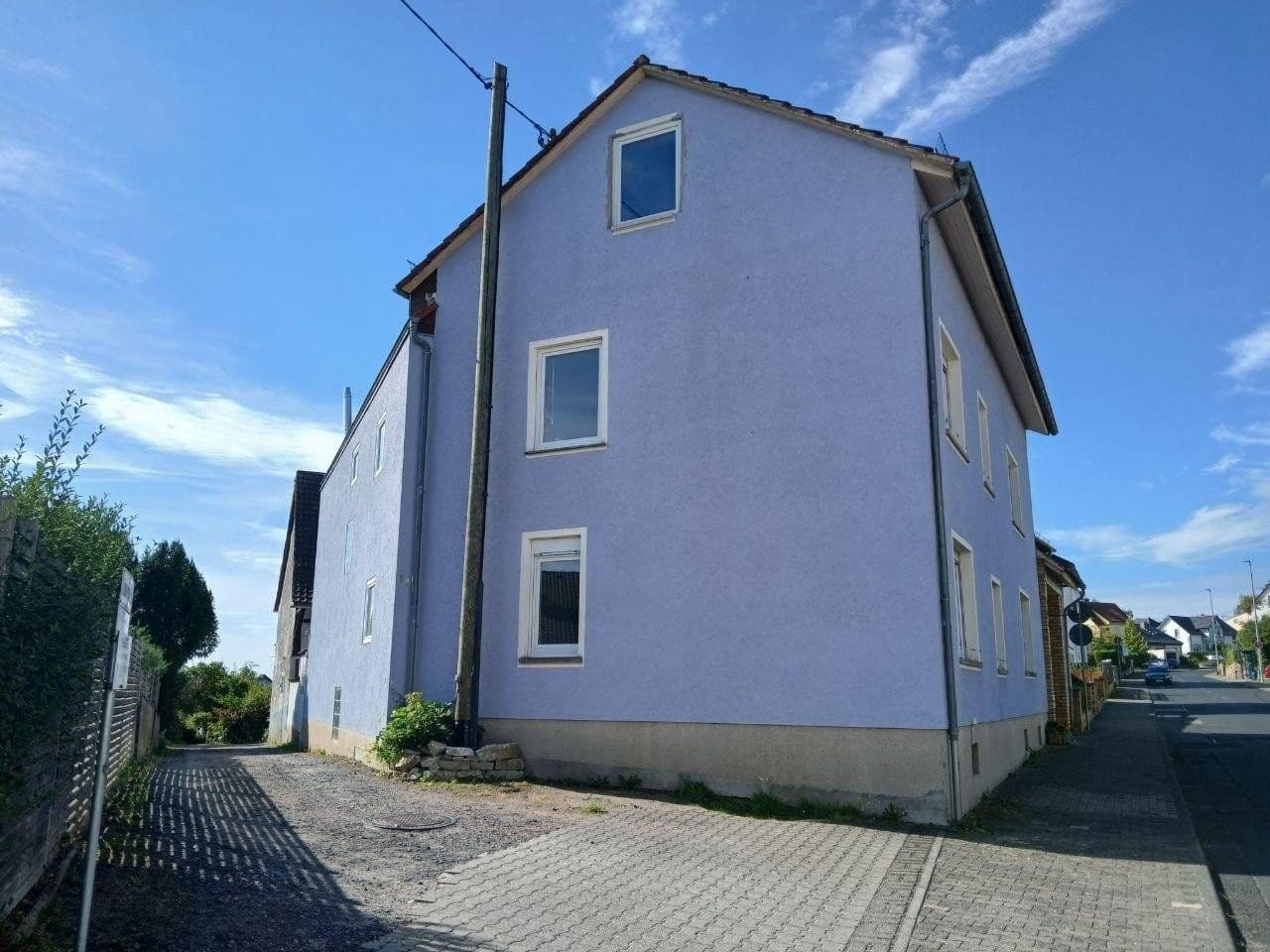 Predaj domu 277 m², pozemok 613 m², Niedernhausen, Hesensko Predaj domu 277 m², pozemok 613 m², Niedernhausen, Hesensko