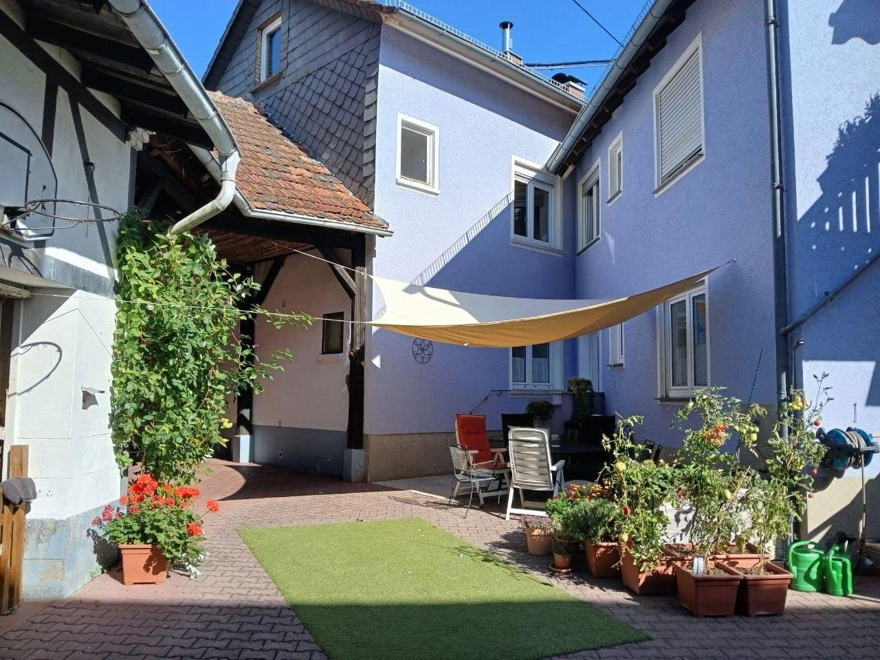 Predaj domu 277 m², pozemok 613 m², Niedernhausen, Hesensko Predaj domu 277 m², pozemok 613 m², Niedernhausen, Hesensko