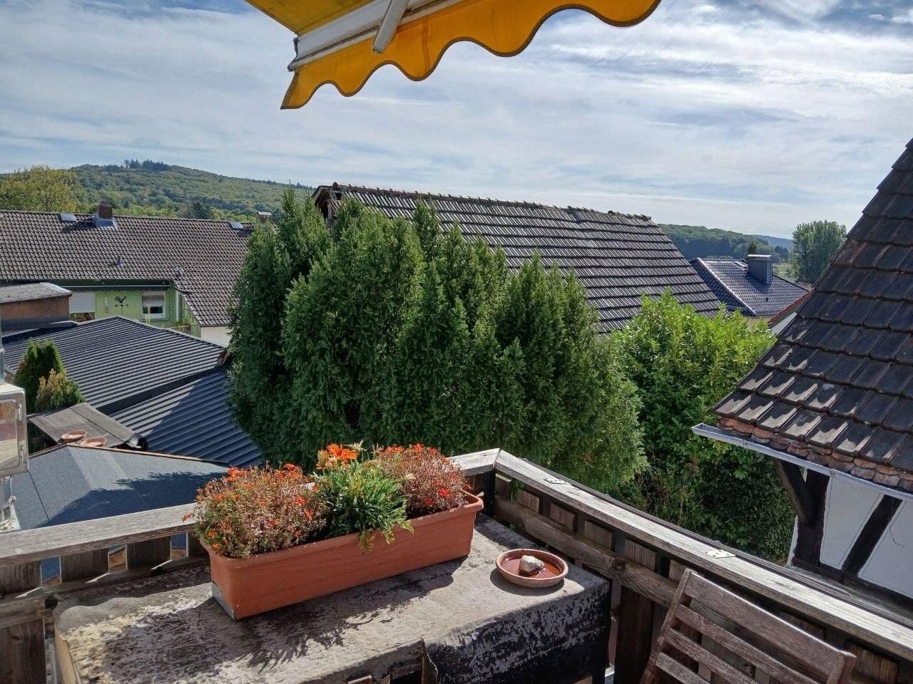 Predaj domu 277 m², pozemok 613 m², Niedernhausen, Hesensko Predaj domu 277 m², pozemok 613 m², Niedernhausen, Hesensko