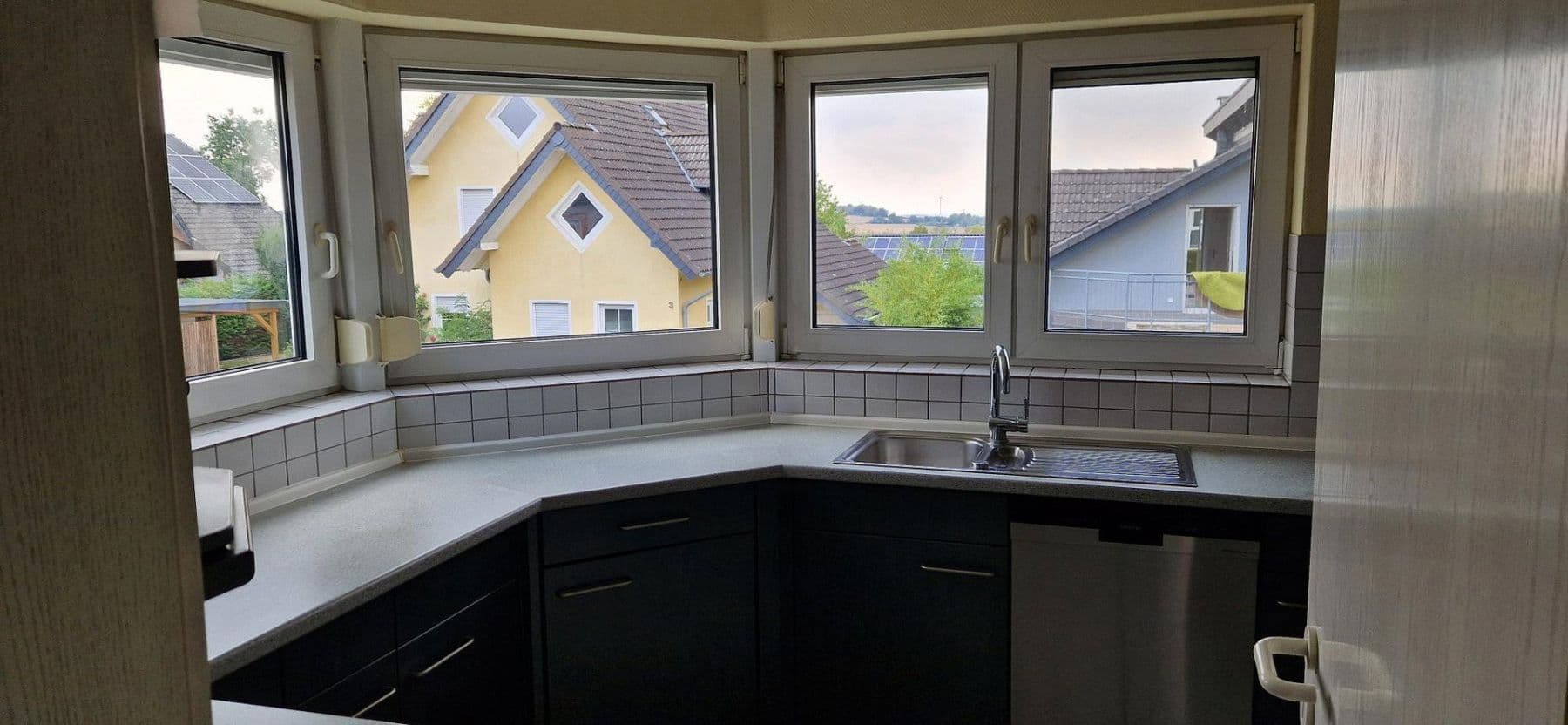 Prenájom bytu 4-izbový 113 m², Kastellaun, Porýnie-Falcko Prenájom bytu 4-izbový 113 m², Kastellaun, Porýnie-Falcko