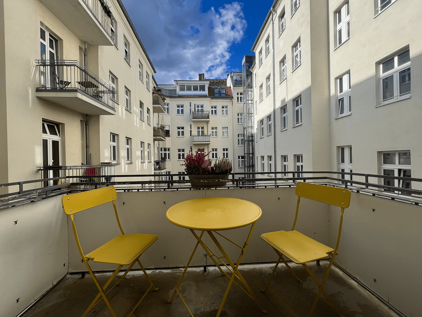 Prenájom bytu 2-izbový 50 m², Berlin, Berlín Prenájom bytu 2-izbový 50 m², Berlin, Berlín