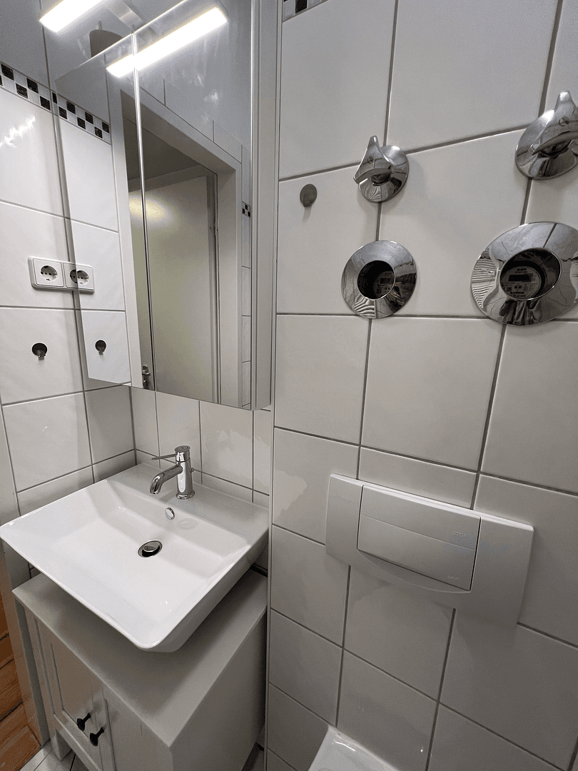 Prenájom bytu 2-izbový 50 m², Berlin, Berlín Prenájom bytu 2-izbový 50 m², Berlin, Berlín