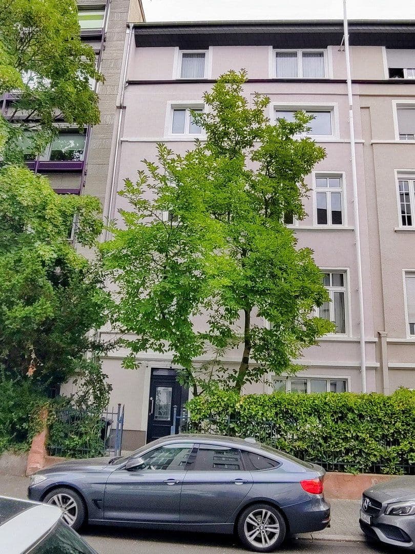 Predaj bytu 3-izbový 88 m², Frankfurt am Main, Hesensko Predaj bytu 3-izbový 88 m², Frankfurt am Main, Hesensko