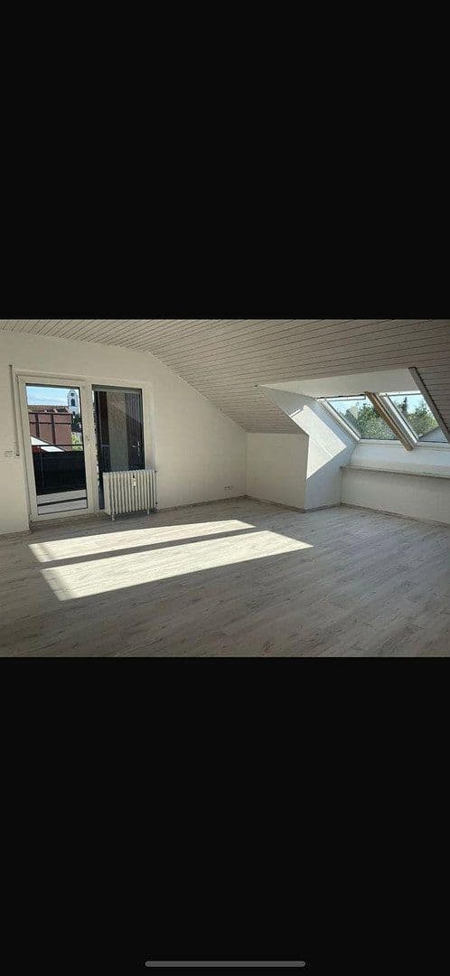 Prenájom bytu 3-izbový 90 m², Domhofstrasse 16, Weil am Rhein, Bádensko-Wurttembersko Prenájom bytu 3-izbový 90 m², Domhofstrasse 16, Weil am Rhein, Bádensko-Wurttembersko