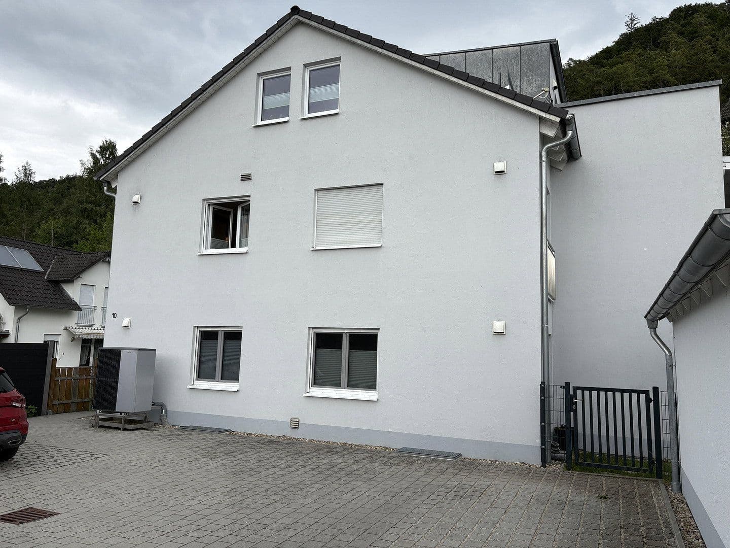 Predaj bytu 4-izbový 120 m², Marktstraße 10, Kipfenberg, Bavorsko Predaj bytu 4-izbový 120 m², Marktstraße 10, Kipfenberg, Bavorsko