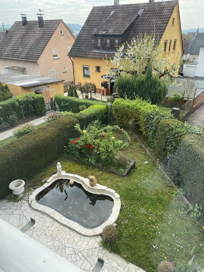 Predaj domu 122 m², pozemok 319 m², Untereisesheim, Bádensko-Wurttembersko Predaj domu 122 m², pozemok 319 m², Untereisesheim, Bádensko-Wurttembersko