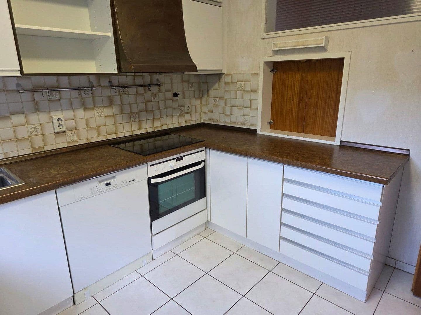 Predaj domu 122 m², pozemok 319 m², Untereisesheim, Bádensko-Wurttembersko Predaj domu 122 m², pozemok 319 m², Untereisesheim, Bádensko-Wurttembersko