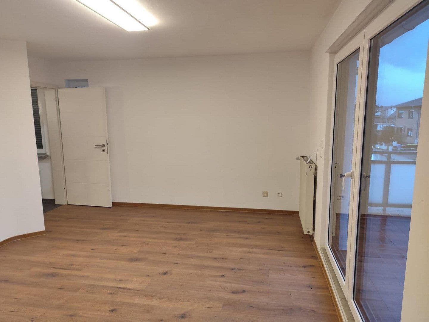 Predaj domu 261 m², pozemok 641 m², Düren, Severné Porýnie - Westfálsko Predaj domu 261 m², pozemok 641 m², Düren, Severné Porýnie - Westfálsko