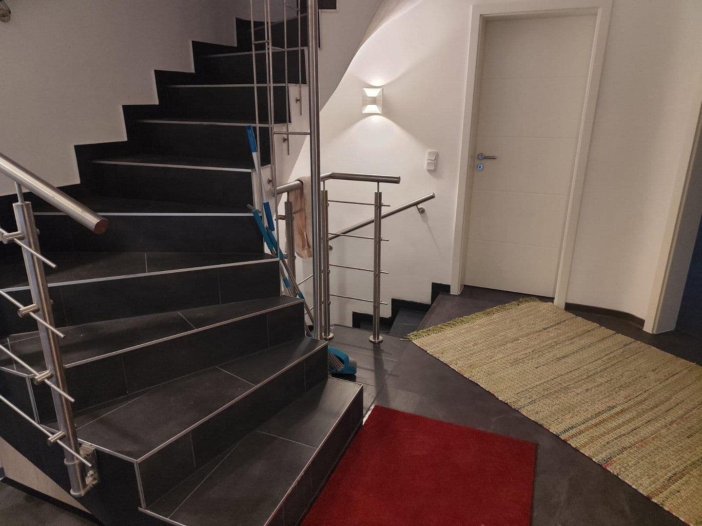 Predaj domu 261 m², pozemok 641 m², Düren, Severné Porýnie - Westfálsko Predaj domu 261 m², pozemok 641 m², Düren, Severné Porýnie - Westfálsko