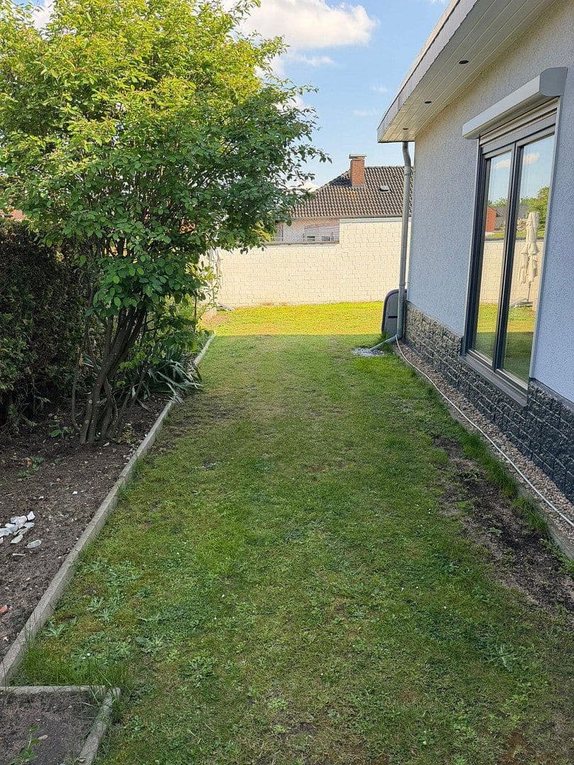 Predaj domu 167 m², pozemok 702 m², Wedemark, Dolné Sasko Predaj domu 167 m², pozemok 702 m², Wedemark, Dolné Sasko