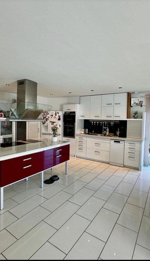 Predaj domu 167 m², pozemok 702 m², Wedemark, Dolné Sasko Predaj domu 167 m², pozemok 702 m², Wedemark, Dolné Sasko