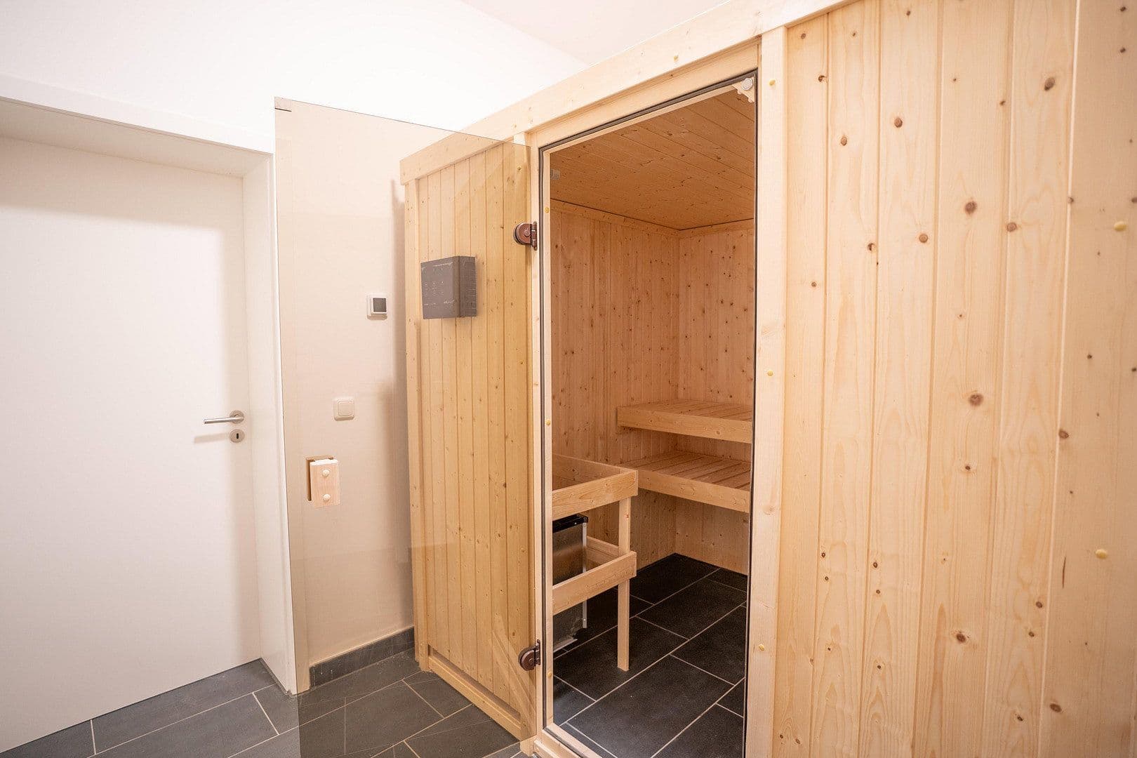 Predaj domu 238 m², pozemok 1.866 m², Zerbst/Anhalt, Sasko-Anhaltsko Predaj domu 238 m², pozemok 1.866 m², Zerbst/Anhalt, Sasko-Anhaltsko