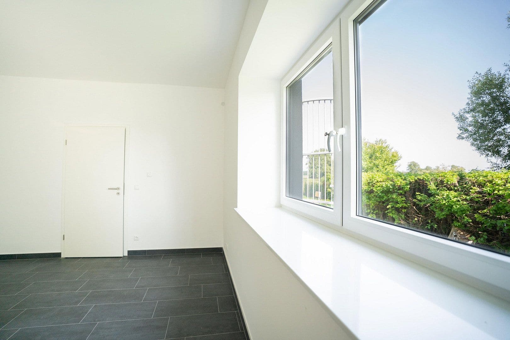 Predaj domu 238 m², pozemok 1.866 m², Zerbst/Anhalt, Sasko-Anhaltsko Predaj domu 238 m², pozemok 1.866 m², Zerbst/Anhalt, Sasko-Anhaltsko