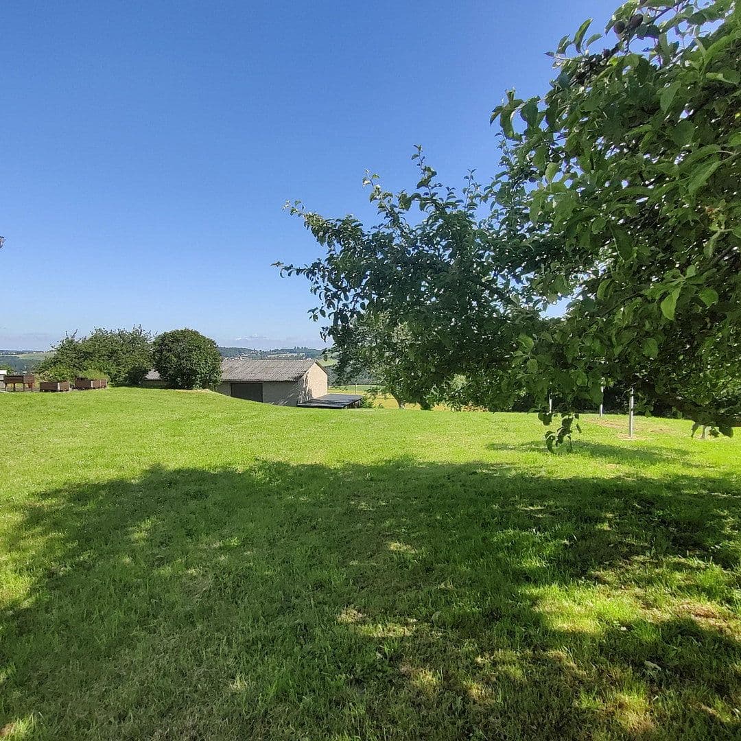 Predaj domu 280 m², pozemok 4.650 m², Peterswald-Löffelscheid, Porýnie-Falcko Predaj domu 280 m², pozemok 4.650 m², Peterswald-Löffelscheid, Porýnie-Falcko