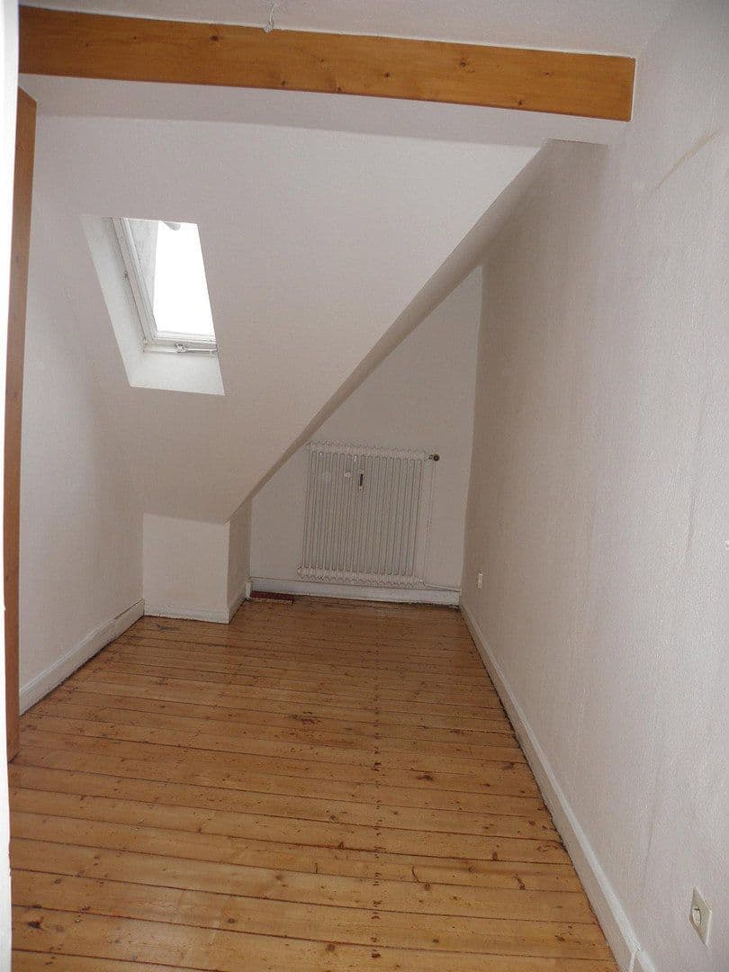 Prenájom bytu 3-izbový 85 m², Worms am Rhein, Porýnie-Falcko Prenájom bytu 3-izbový 85 m², Worms am Rhein, Porýnie-Falcko