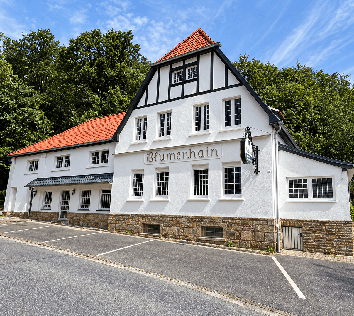 Predaj nebytového priestoru 1.150 m², Schwerte, Severné Porýnie - Westfálsko Predaj nebytového priestoru 1.150 m², Schwerte, Severné Porýnie - Westfálsko