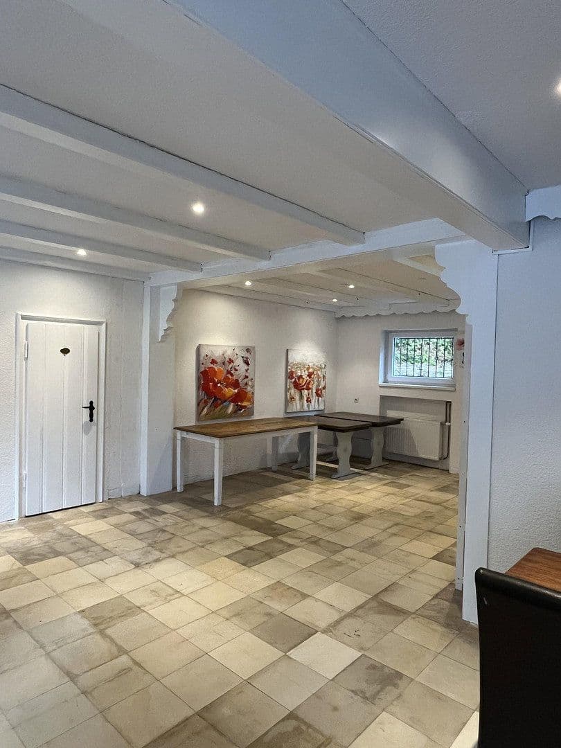 Predaj nebytového priestoru 1.150 m², Schwerte, Severné Porýnie - Westfálsko Predaj nebytového priestoru 1.150 m², Schwerte, Severné Porýnie - Westfálsko