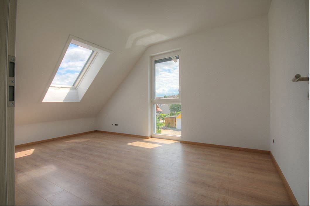 Prenájom bytu 4-izbový 96 m², Heilbronn / Biberach, Bádensko-Wurttembersko Prenájom bytu 4-izbový 96 m², Heilbronn / Biberach, Bádensko-Wurttembersko