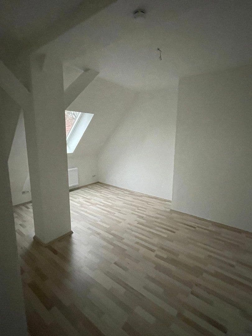 Prenájom bytu 3-izbový 74 m², Stresemannstrasse 16, Quedlinburg, Sasko-Anhaltsko Prenájom bytu 3-izbový 74 m², Stresemannstrasse 16, Quedlinburg, Sasko-Anhaltsko