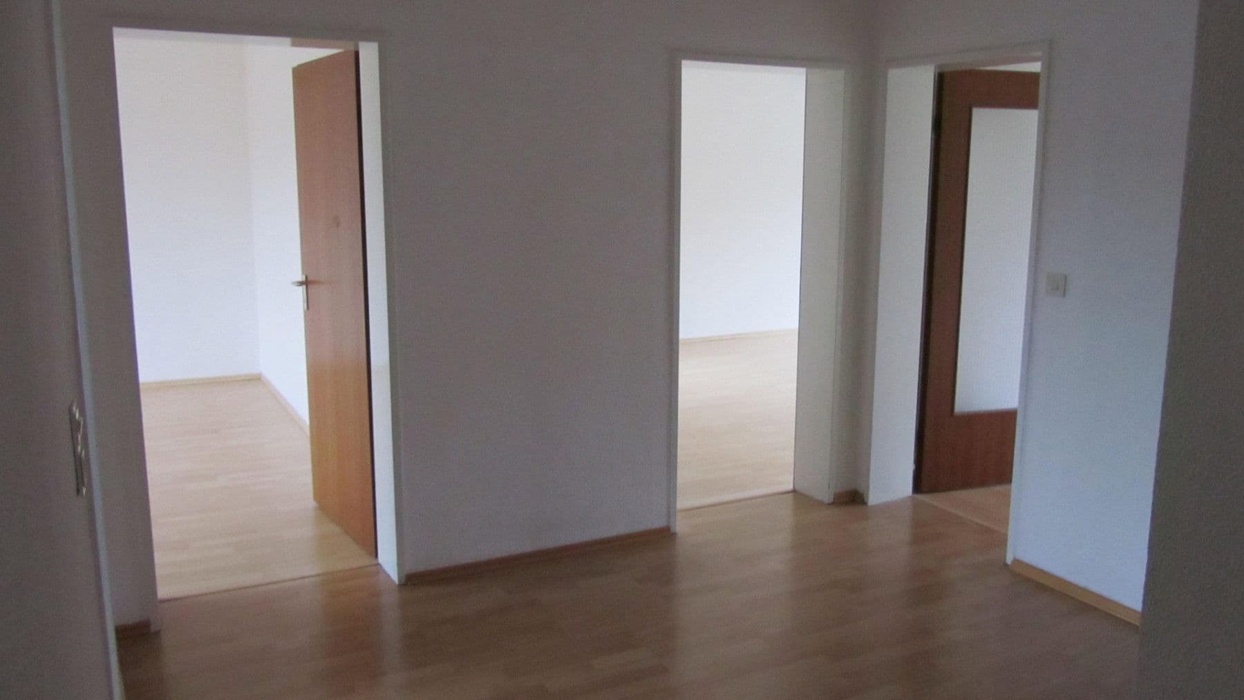 Prenájom bytu 4-izbový 94 m², Barsinghausen, Dolné Sasko Prenájom bytu 4-izbový 94 m², Barsinghausen, Dolné Sasko