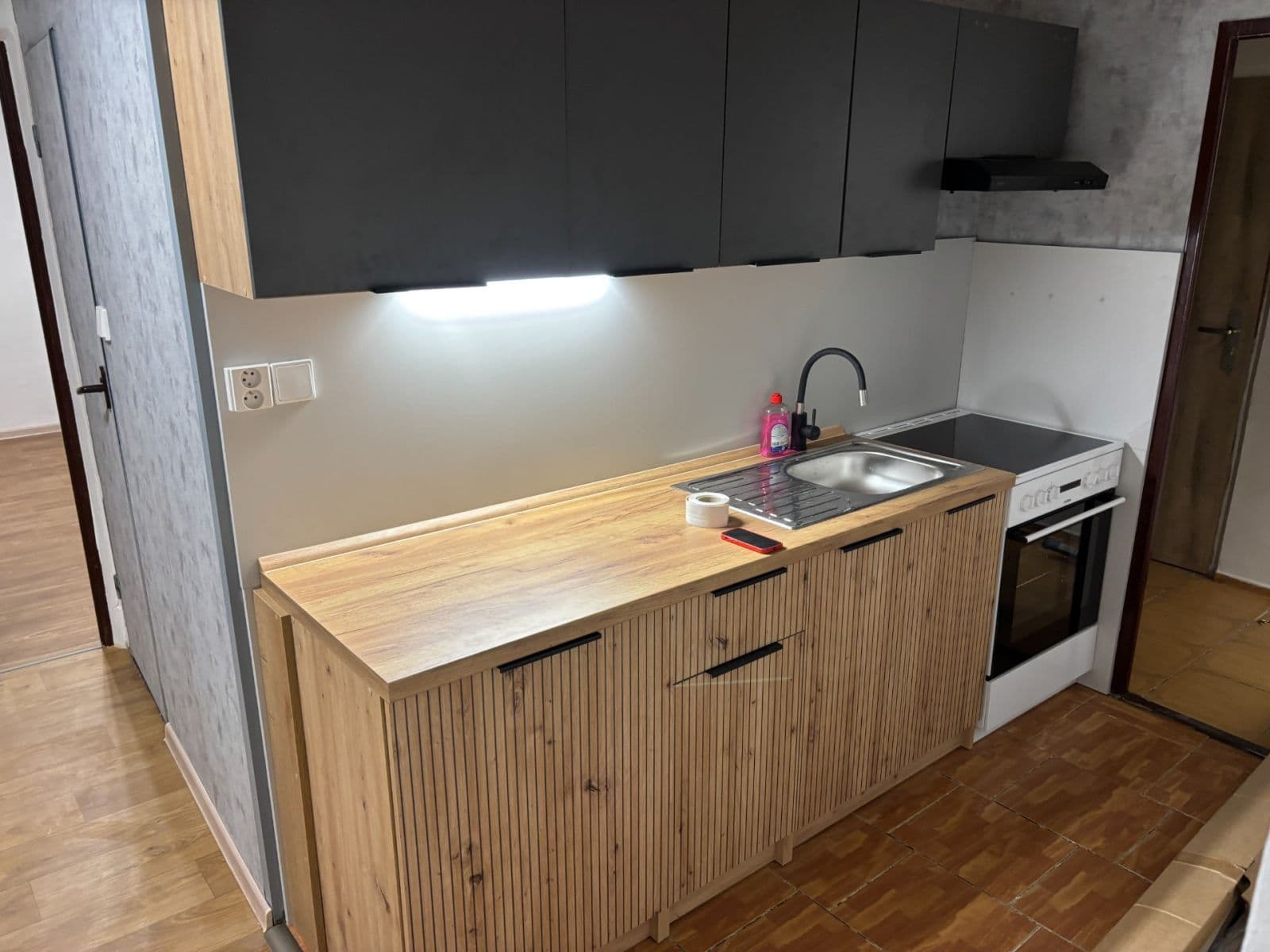 Prenájom bytu 2-izbový 54 m², Příbramská, Verneřice, Ústecký kraj Prenájom bytu 2-izbový 54 m², Příbramská, Verneřice, Ústecký kraj