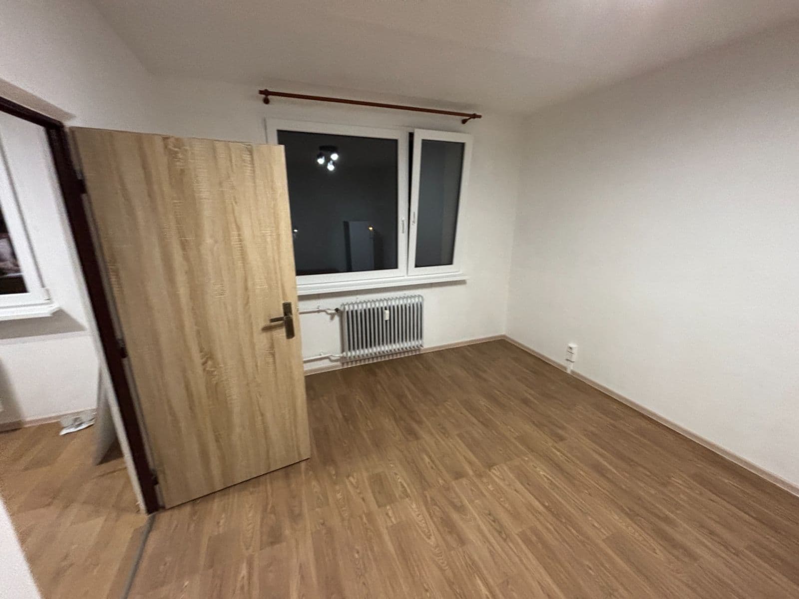 Prenájom bytu 2-izbový 54 m², Příbramská, Verneřice, Ústecký kraj Prenájom bytu 2-izbový 54 m², Příbramská, Verneřice, Ústecký kraj