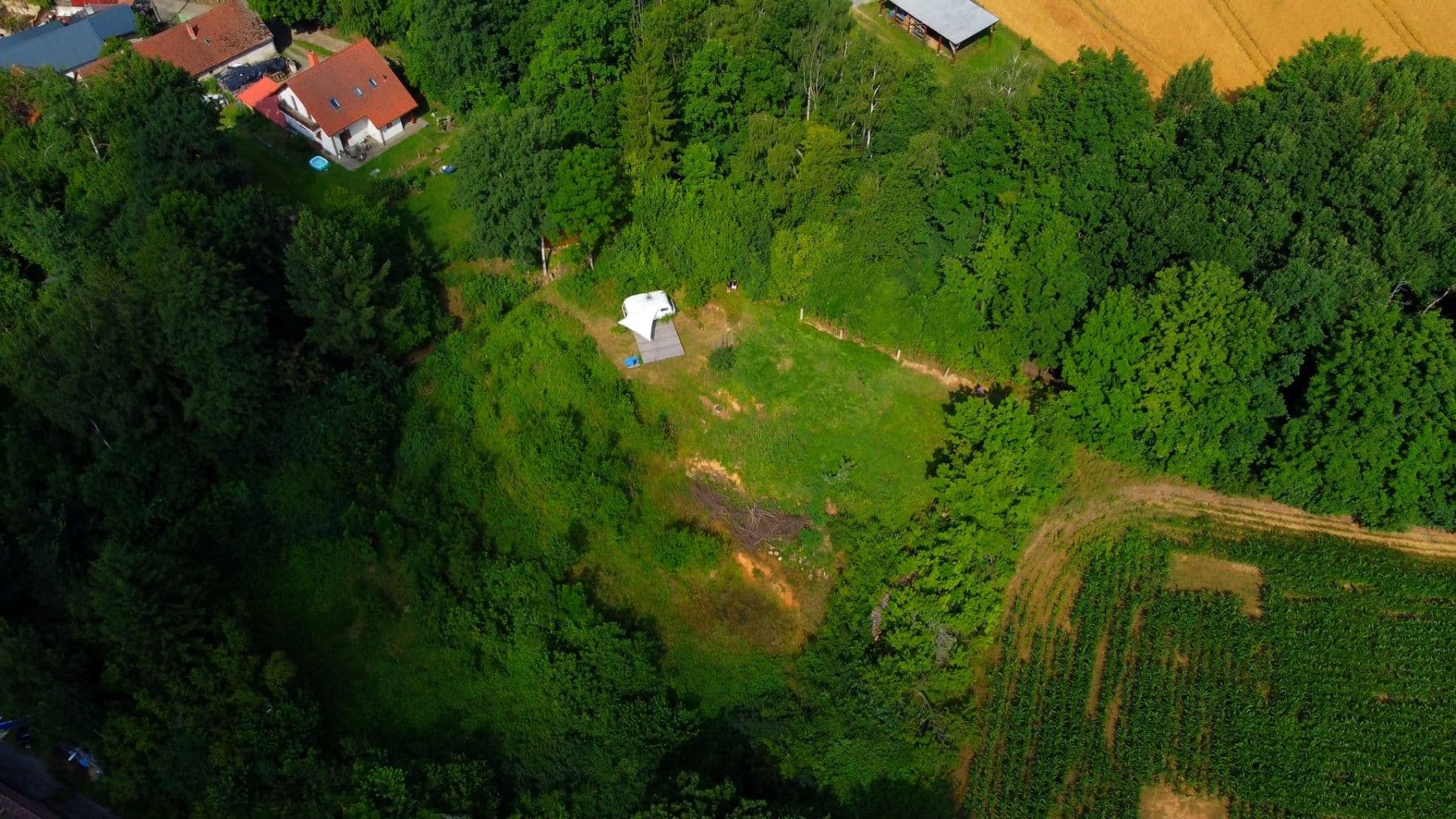 Predaj pozemku 3.226 m², Kamenice, Kraj Vysočina Predaj pozemku 3.226 m², Kamenice, Kraj Vysočina