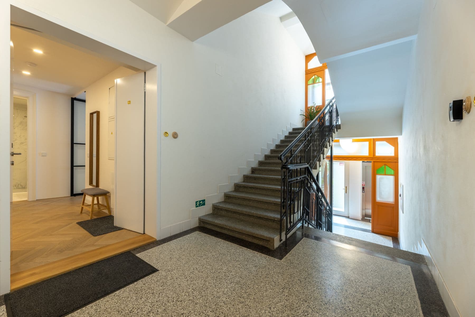 Prenájom bytu 60 m², Mánesova, Praha, Praha Prenájom bytu 60 m², Mánesova, Praha, Praha