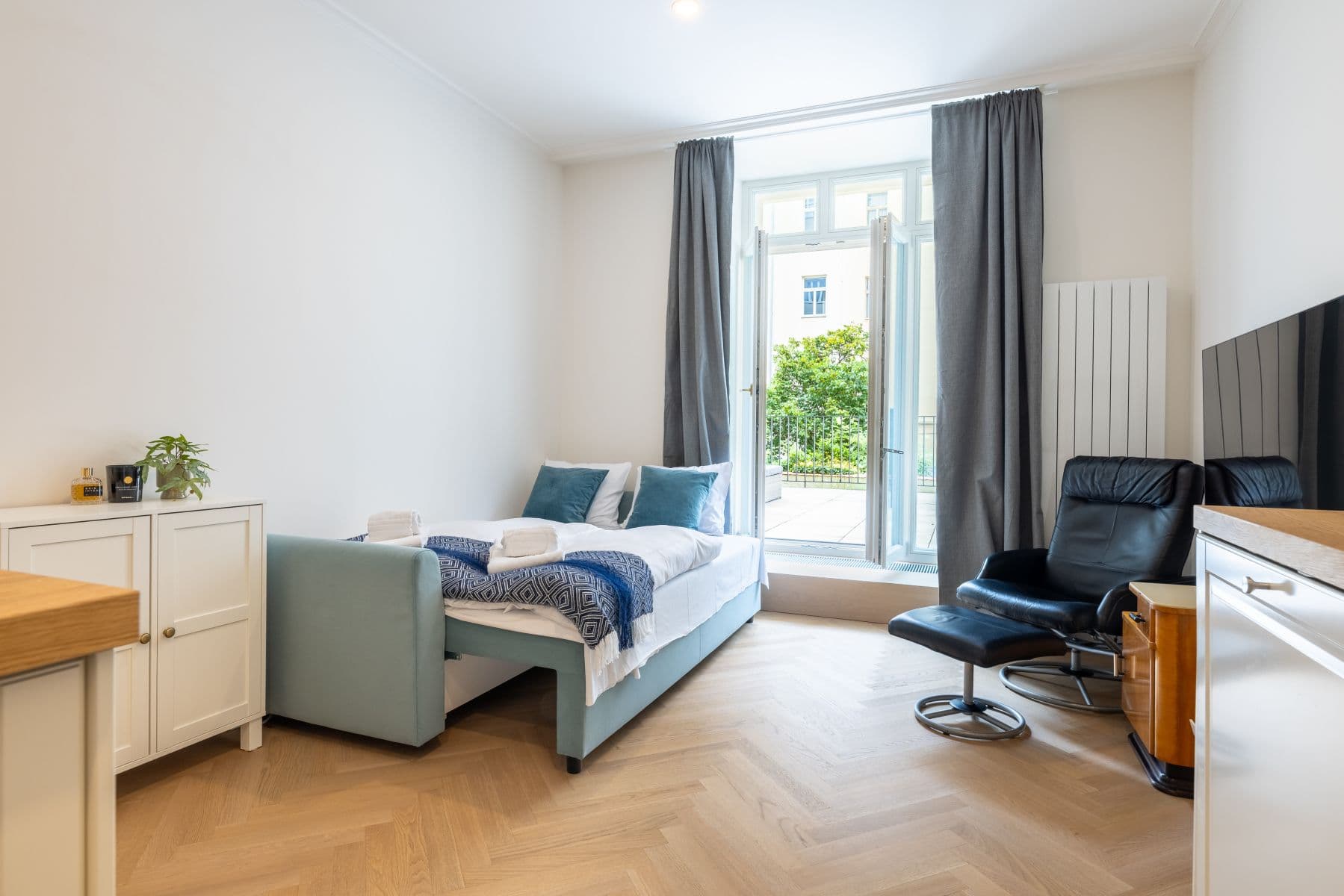 Prenájom bytu 60 m², Mánesova, Praha, Praha Prenájom bytu 60 m², Mánesova, Praha, Praha