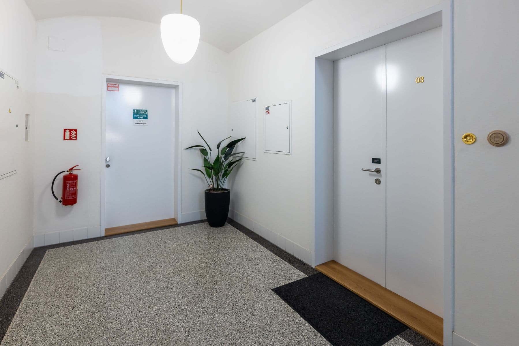 Prenájom bytu 60 m², Mánesova, Praha, Praha Prenájom bytu 60 m², Mánesova, Praha, Praha
