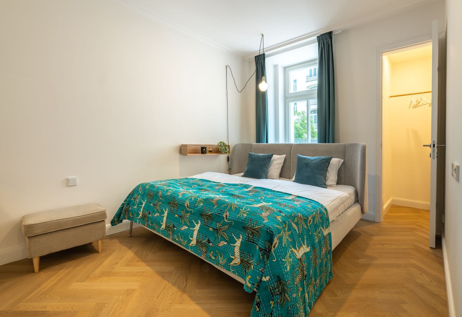 Prenájom bytu 60 m², Mánesova, Praha, Praha Prenájom bytu 60 m², Mánesova, Praha, Praha