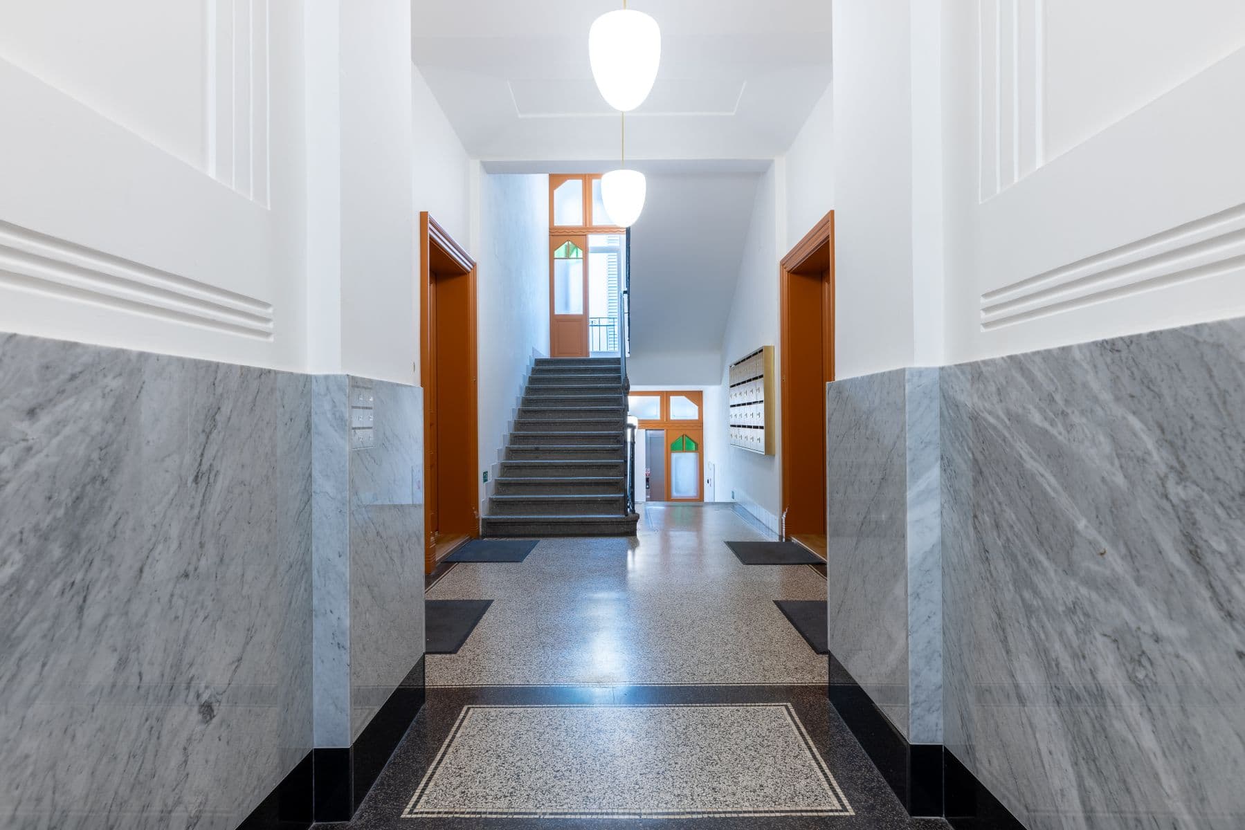 Prenájom bytu 60 m², Mánesova, Praha, Praha Prenájom bytu 60 m², Mánesova, Praha, Praha