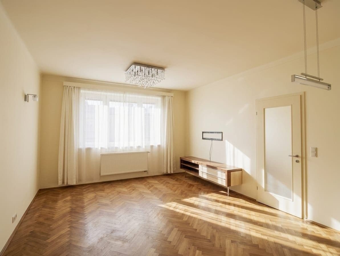 Predaj bytu 3-izbový 84 m², Zemědělská, Praha, Praha Predaj bytu 3-izbový 84 m², Zemědělská, Praha, Praha
