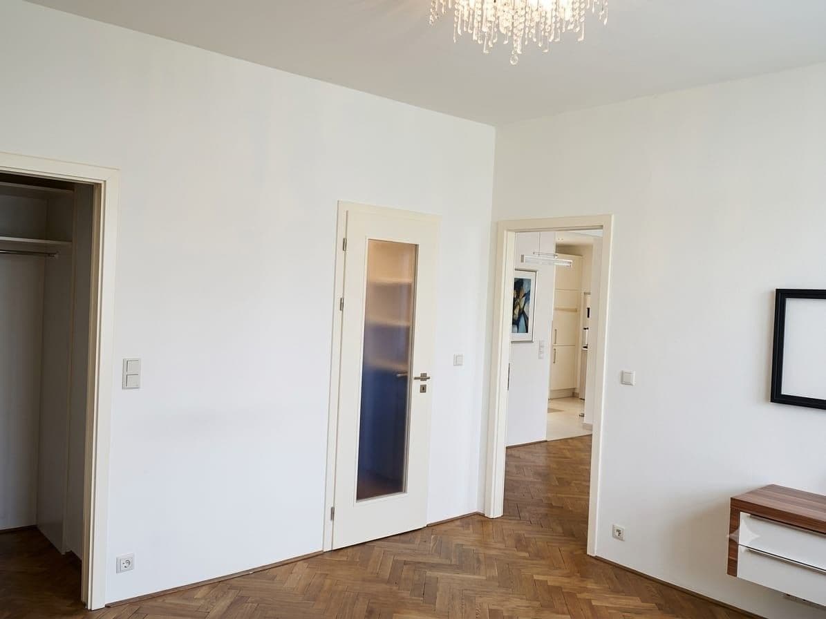 Predaj bytu 3-izbový 84 m², Zemědělská, Praha, Praha Predaj bytu 3-izbový 84 m², Zemědělská, Praha, Praha