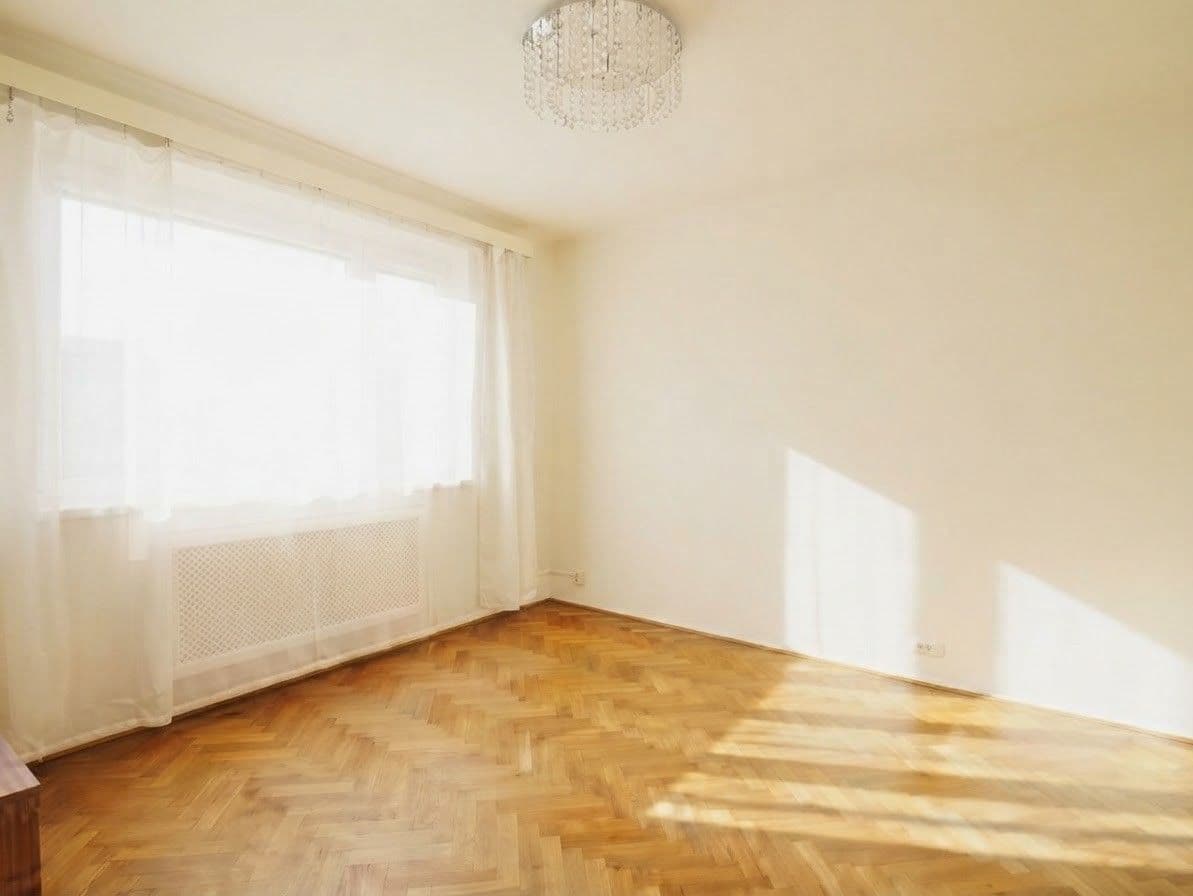 Predaj bytu 3-izbový 84 m², Zemědělská, Praha, Praha Predaj bytu 3-izbový 84 m², Zemědělská, Praha, Praha