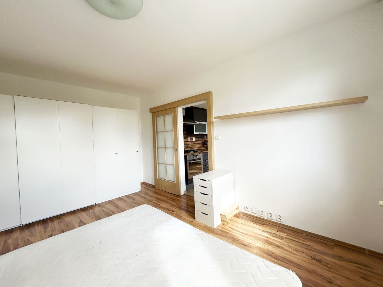 Prenájom bytu 2-izbový 36 m², Zvolská, Praha, Praha Prenájom bytu 2-izbový 36 m², Zvolská, Praha, Praha