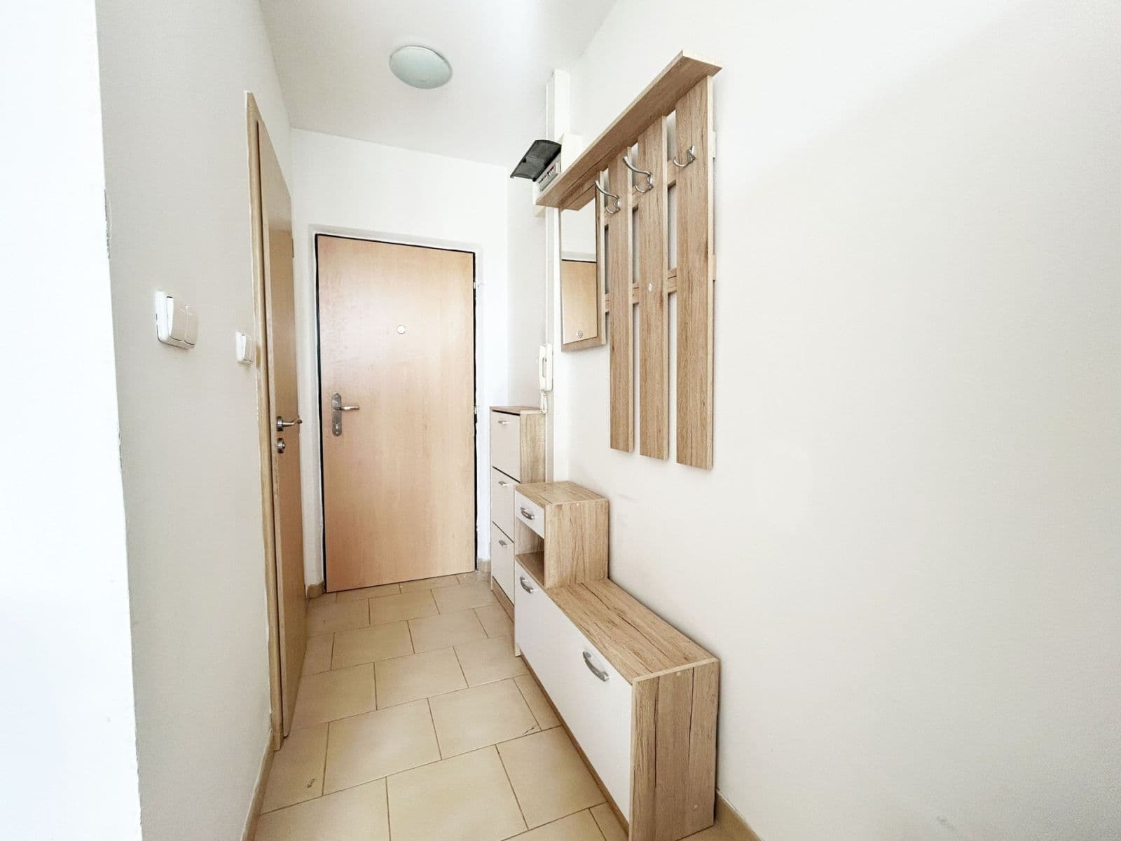 Prenájom bytu 2-izbový 36 m², Zvolská, Praha, Praha Prenájom bytu 2-izbový 36 m², Zvolská, Praha, Praha