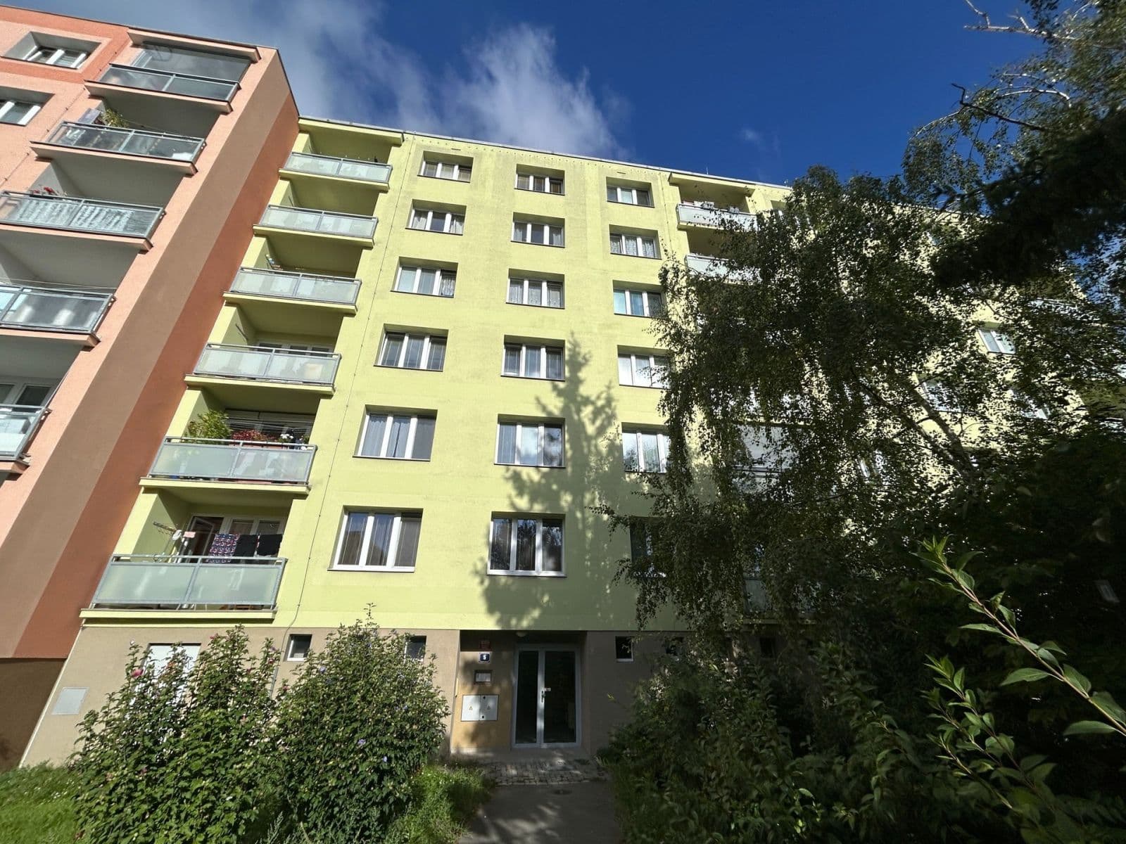 Prenájom bytu 2-izbový 36 m², Zvolská, Praha, Praha Prenájom bytu 2-izbový 36 m², Zvolská, Praha, Praha
