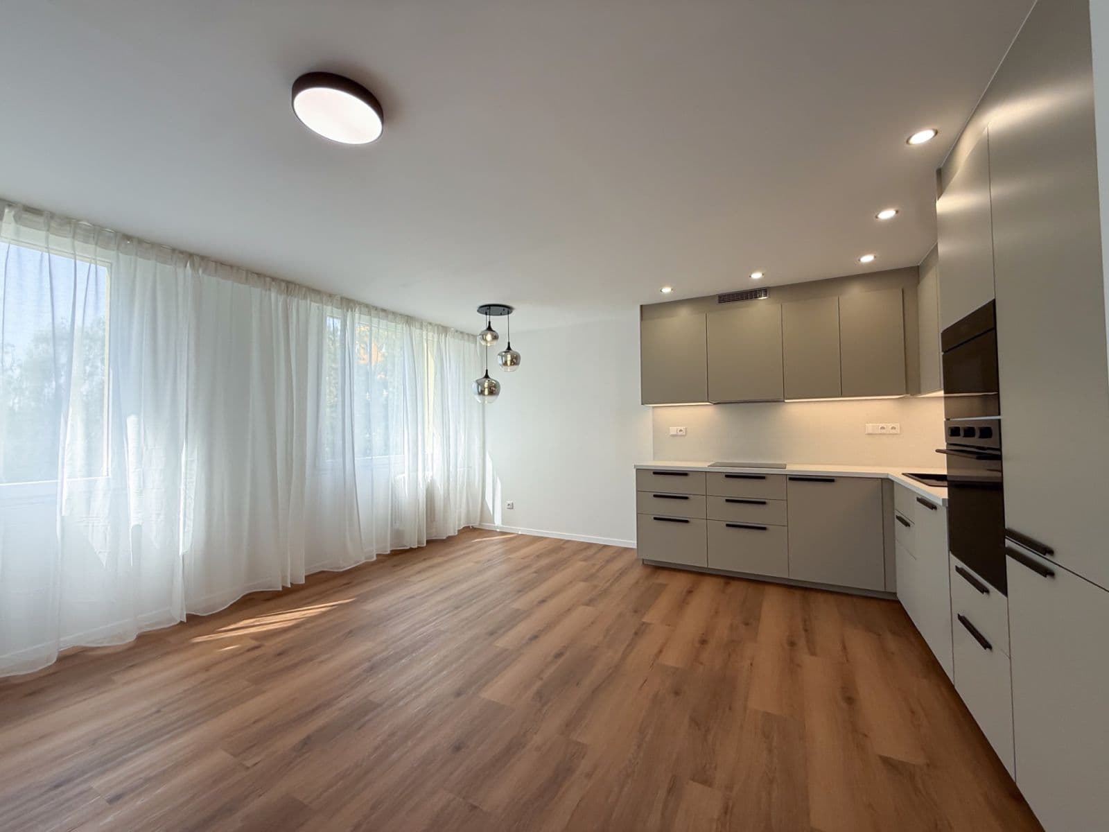 Predaj bytu 3-izbový 74 m², Karla Čapka, Nymburk, Středočeský kraj Predaj bytu 3-izbový 74 m², Karla Čapka, Nymburk, Středočeský kraj
